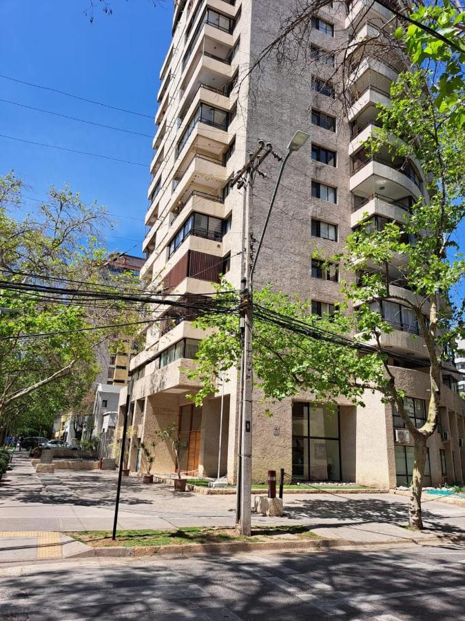 Depto El Golf * Santiago